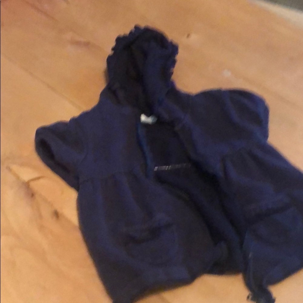 Cute short sleeve zip up sweatshirt